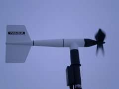 How to Maintain your Home Weather Station 9 Propeller anemometer with wind vane